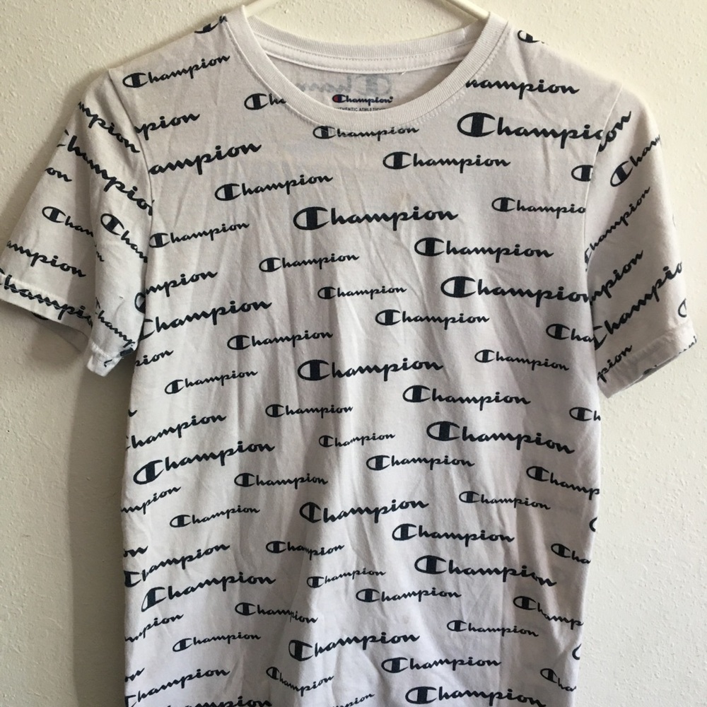 Champion T-shirt